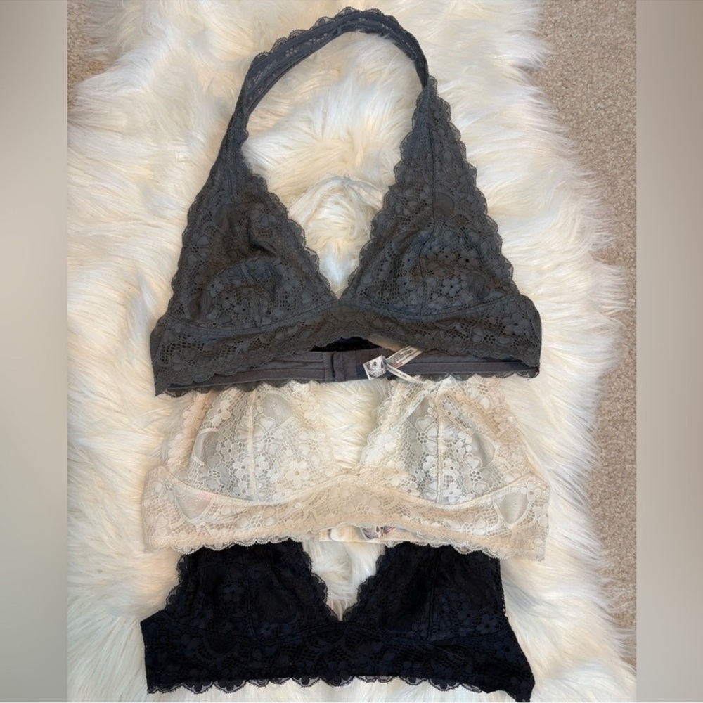 EUC Free People Galloon Lace Halter Bra Set of 3 Size M/L - Picture 2 of 8